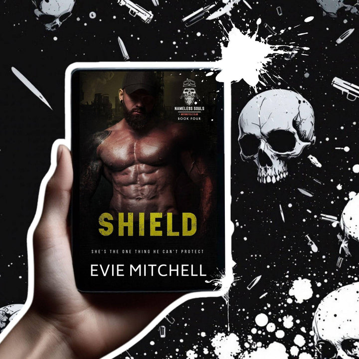 Shield | Dystopian Motorcycle Club Steamy Romance | EBOOK eBook Evie Mitchell.